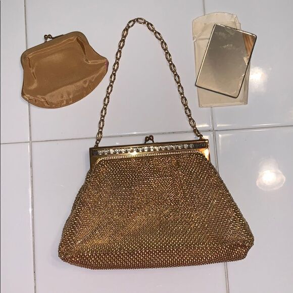 Vtg Whiting & Davis gold mesh evening bag - Picture 1 of 8